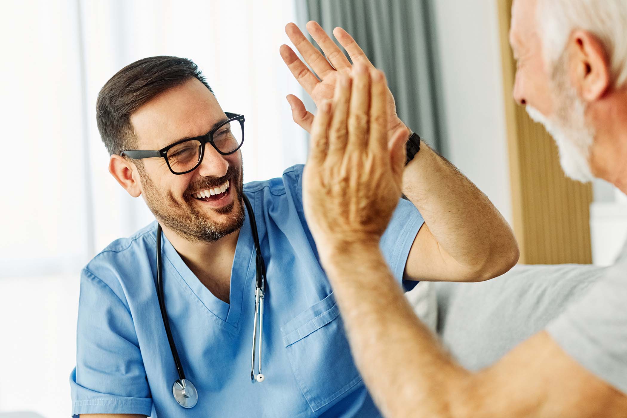 What Is Memory Care and When Does a Loved One Need It?